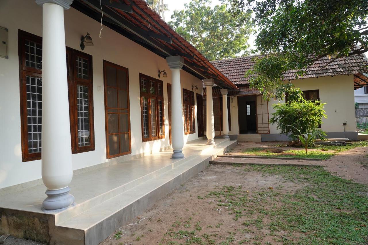 Alfred Place Kochi Ngoại thất bức ảnh