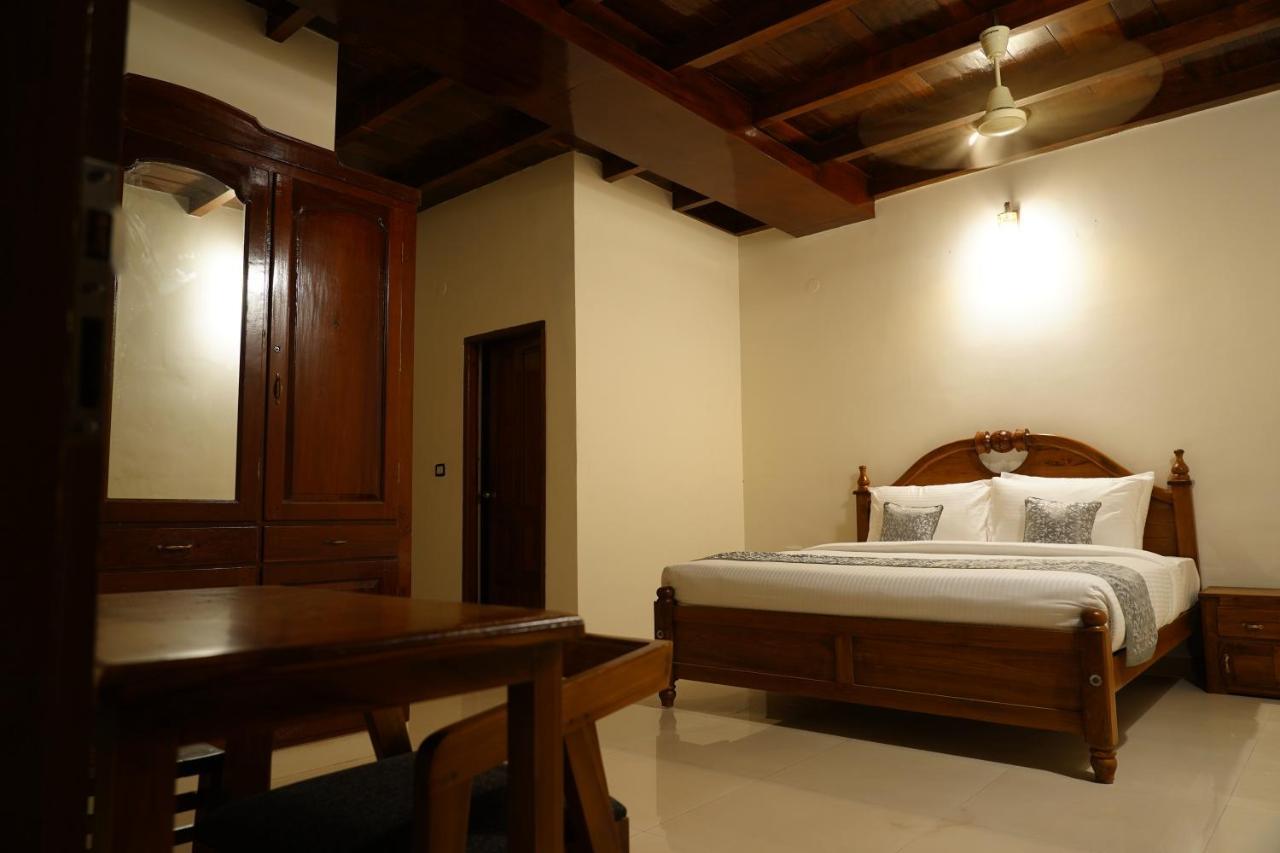 Alfred Place Kochi Ngoại thất bức ảnh