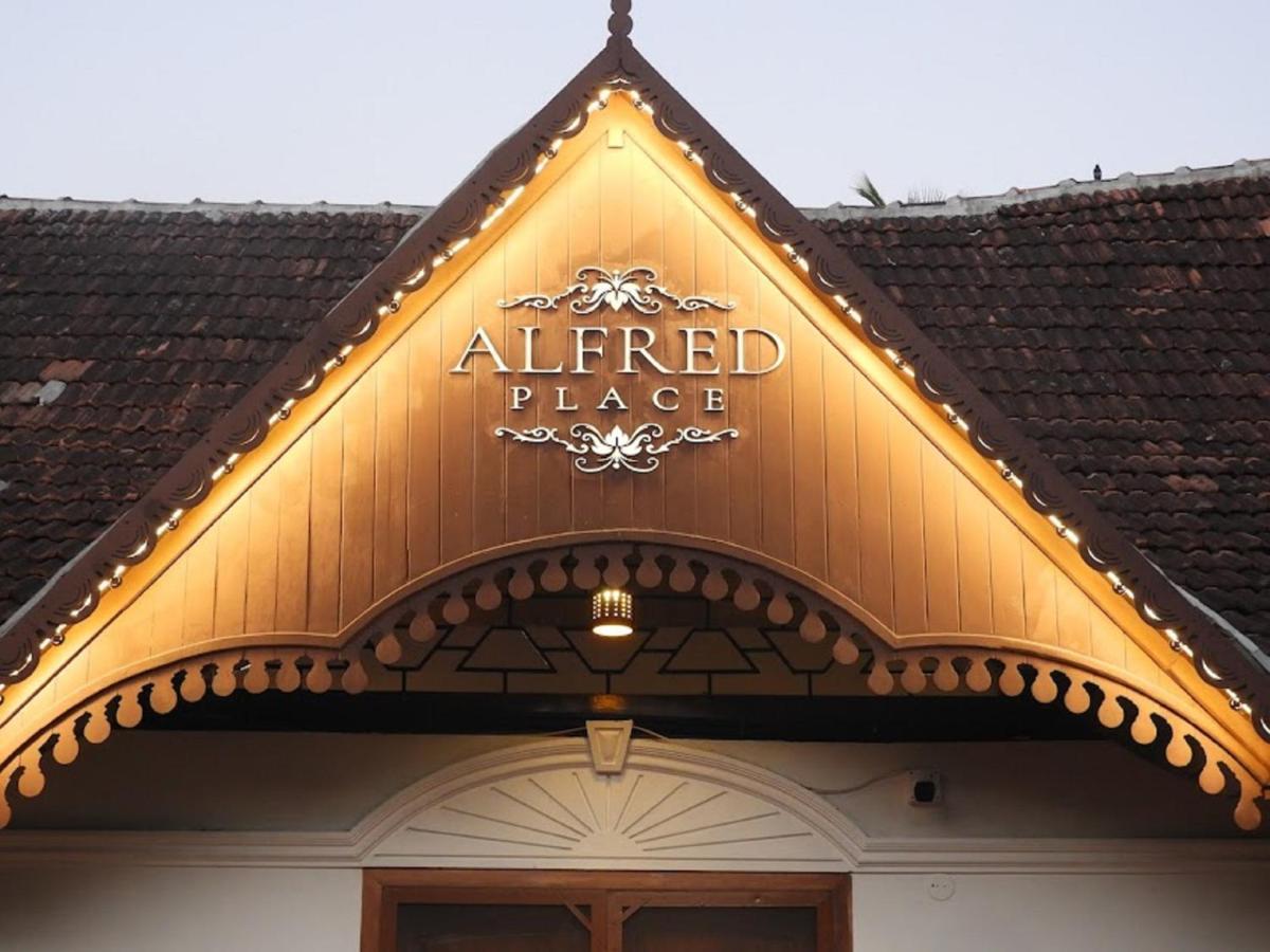 Alfred Place Kochi Ngoại thất bức ảnh