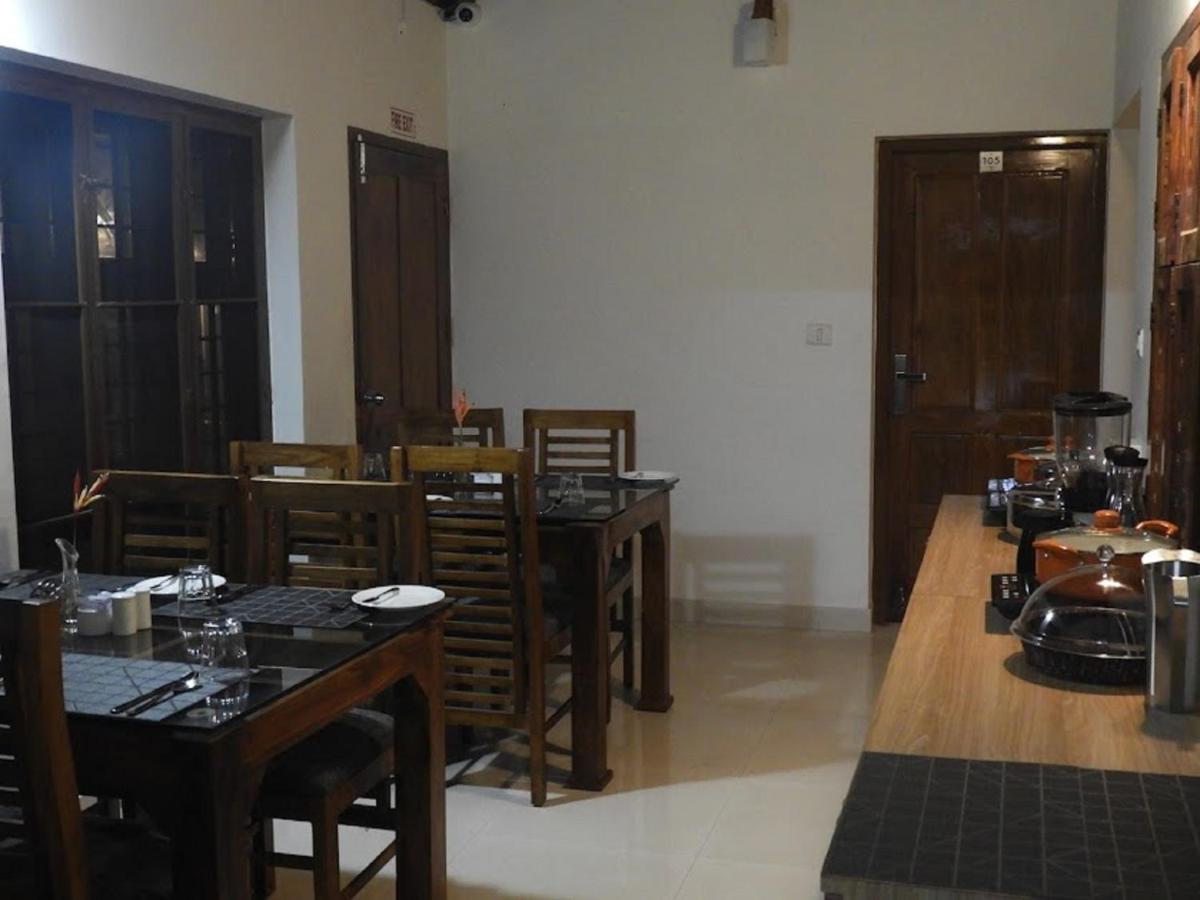 Alfred Place Kochi Ngoại thất bức ảnh