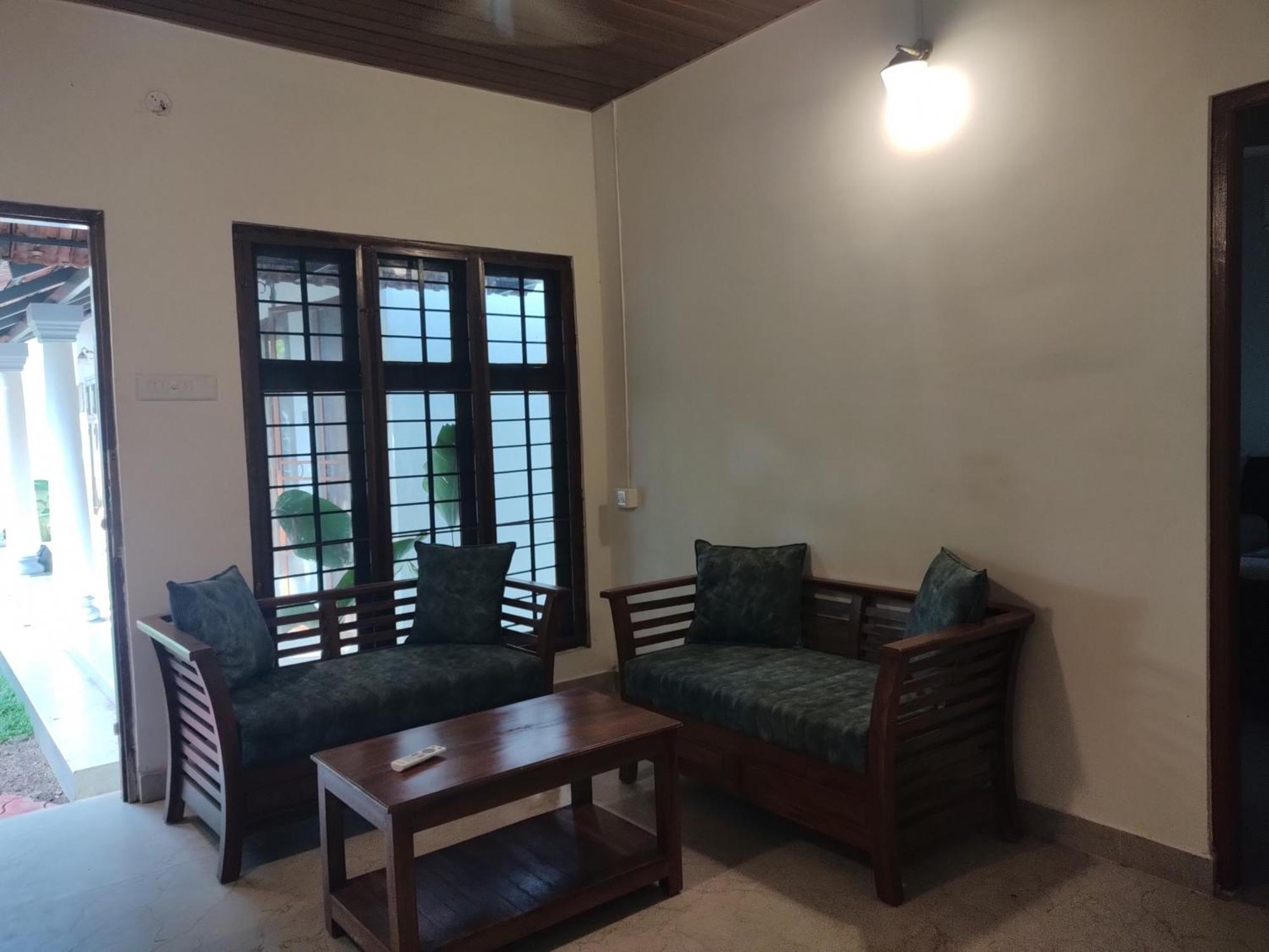 Alfred Place Kochi Ngoại thất bức ảnh